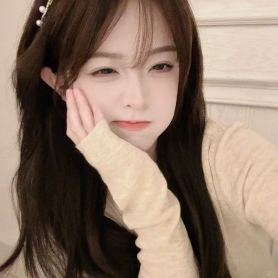叻女外星人寻求共同体